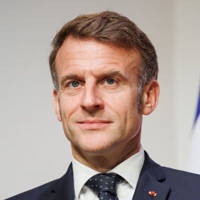 Will Emmanuel Macron visit Ukraine by December 31, 2026? market image