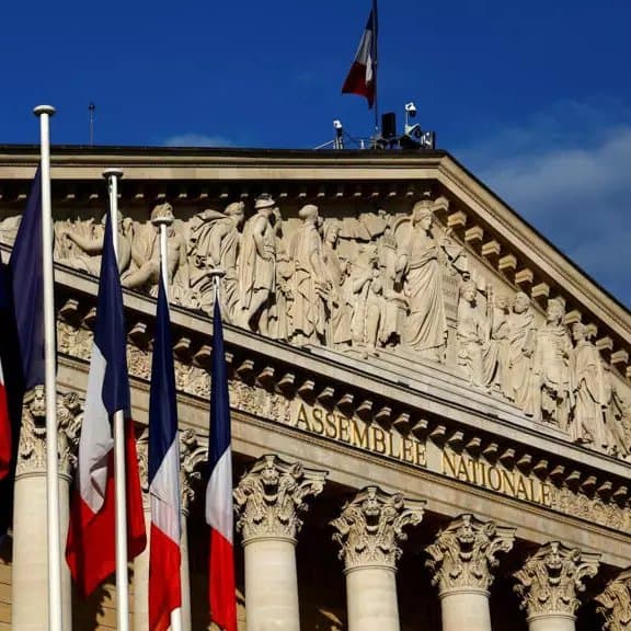 Will France pass a national budget by December 31? market image
