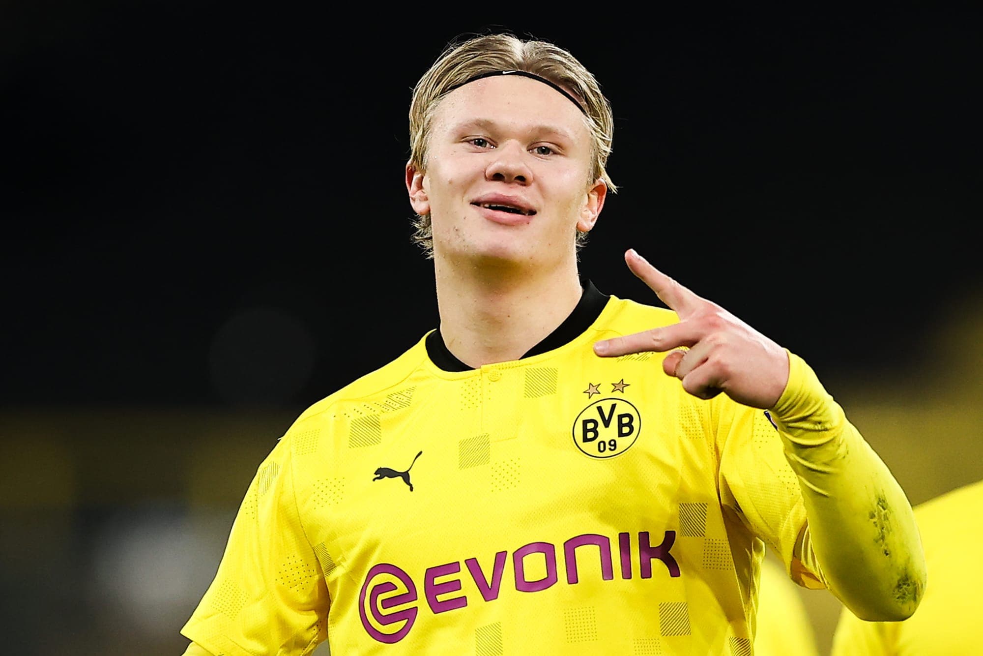 Will Erling Haaland break the Premier League goals record in the 22/23 season? (34 goals) market image