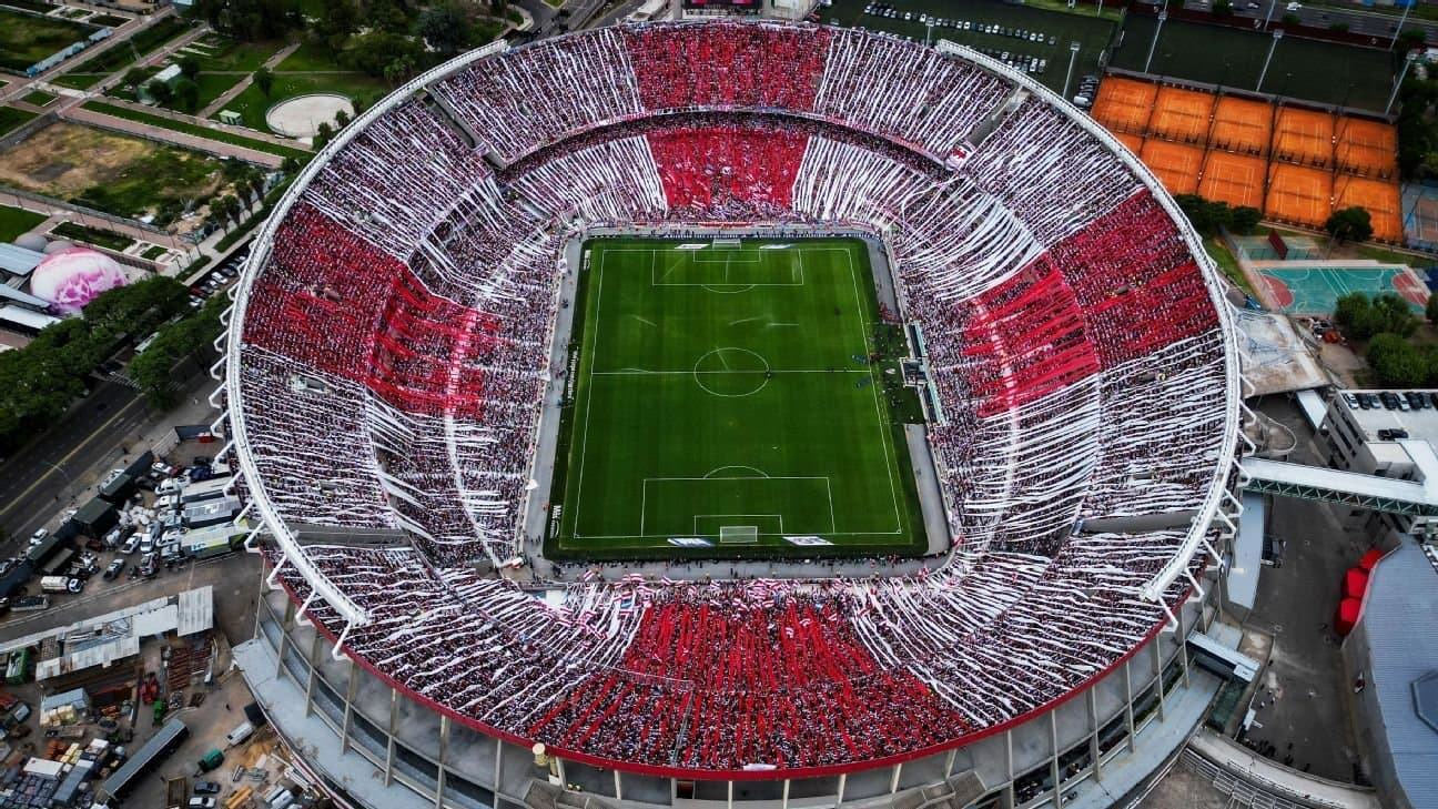 Will Eduardo Coudet be the next permanent manager of River Plate? market image